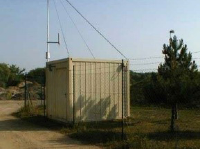 AMS02 aircontioned container with weather station